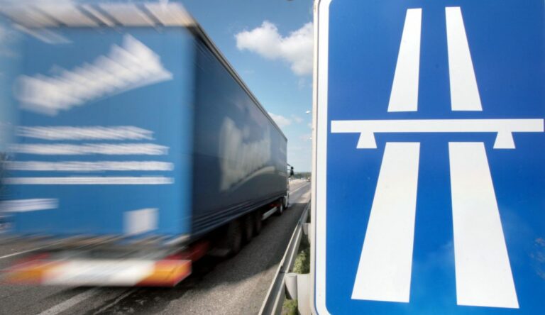 Motoristi v smere z Trnavy sa už priamo napoja na bratislavský obchvat