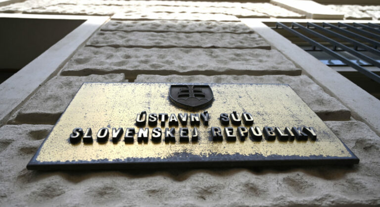 Ústavný súd zrušil potrestanie sudcu Trubana, vec musí znovu prejednať najvyšší správny súd