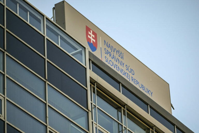 Najvyšší súd SR a Najvyšší správny súd SR podpísali memorandum o spolupráci