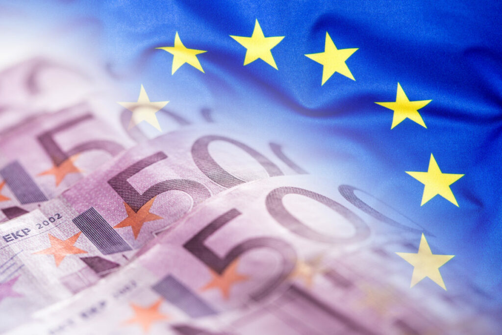Opozícia a združenia samospráv apelujú na vládu, aby regiónom nebrala 400 miliónov eur z eurofondov