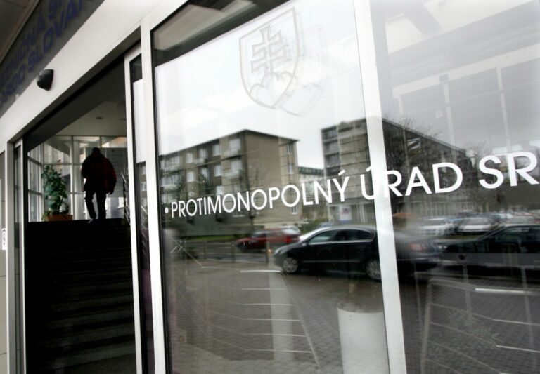 Protimonopolný úrad udelil historicky prvú pokutu za kartelovú dohodu na trhu práce