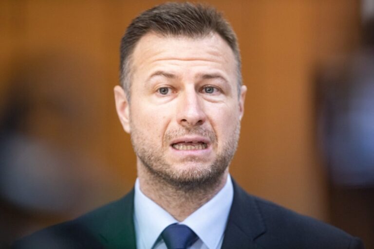 Proces s exministrom Gálom bude pokračovať ďalším dokazovaním, súd má vypočuť kľúčových svedkov