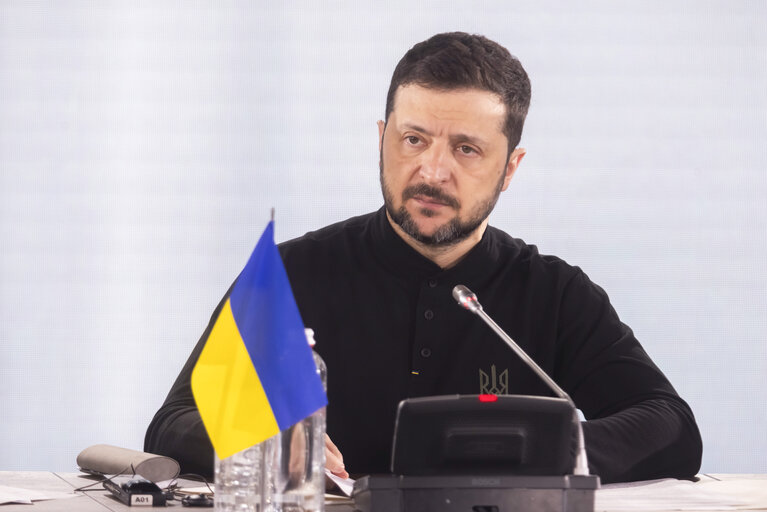 Zelenskyj navrhuje osobné stretnutie s Putinom v Turecku