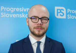Vzdušný zámok za miliardu? Nová nemocnica vo Vajnoroch je zatiaľ podľa Dvořáka len víziou bez detailov