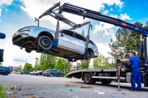 Košice majú nové zberné parkovisko pre autovraky a odtiahnuté autá – FOTO