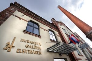 Tatranská galéria približuje kaligrafiu, súčasťou výstavy sú aj dielne