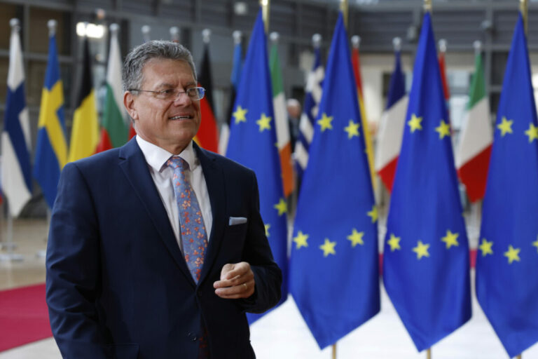 Nákup tovarov z Číny cez internet už nebude bez cla
