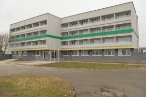 Termíny na cudzineckej polícii sa naďalej predávajú, podľa progresívcov to nevyrieši ani novela Šutaja Eštoka