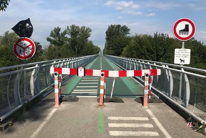 Opatrenia proti slintačke a krívačke končia, Schengenská cesta bude obojsmerne sprejazdnená