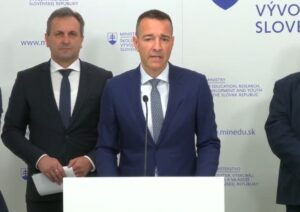 Odborné školstvo čakajú najväčšie zmeny za desaťročia, Drucker predstavil riešenia pre zvýšenie kvality – VIDEO