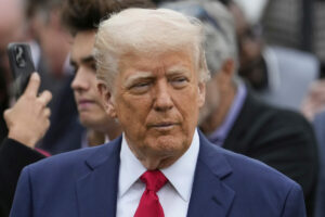 Trump sa teší na stretnutie s novým pápežom, zvolenie Američana je pre krajinu veľká česť