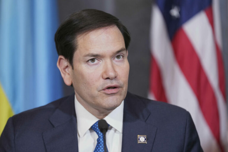 Na rokovaniach o Ukrajine v Turecku bude americký minister zahraničia Marco Rubio