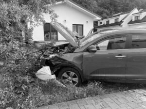 Tragická dopravná nehoda pripravila o život 64-ročného muža, zraneniam podľahol na mieste – FOTO