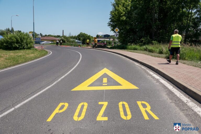 Vodiči, pozor. Na Kukučínovej ulici v Poprade zmenili dopravné značenie – FOTO