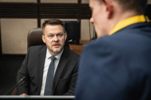 Vzťahy so Šutajom Eštokom sú na bode nula, priznal Migaľ, no vláda vraj funguje ďalej