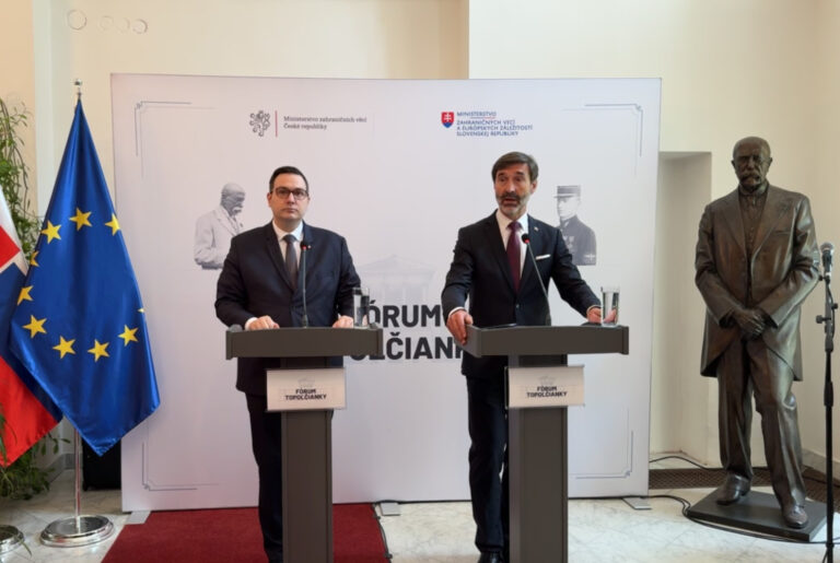 Blanár sa stretol s Lipavským na symbolickom mieste, vyzdvihol dobré vzťahy s Českom – VIDEO