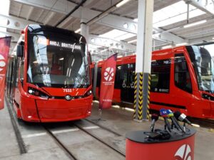 Začínajú prázdniny a s nimi aj zmeny v doprave: MHD, vlaky aj autobusy idú v Bratislave po novom