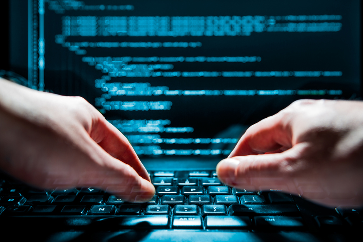 CSIRT otvoril nové laboratórium na posilnenie hardvérovej bezpečnosti a odhaľovanie kybernetických útokov