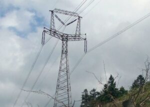 Výmena vedenia na úseku Horná Žďaňa – Oslany sa zjednoduší, projekt získal osvedčenie strategickej investície