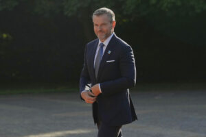 Pellegrini: Výroky Fica o neutralite neboli na samite NATO témou, Slovensko má podľa neho výhodu v členstve