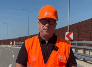 Prístavný most v Bratislave bude odľahčený od stoviek kamiónov, nová vetva križovatky D1/D4 je otvorená – VIDEO
