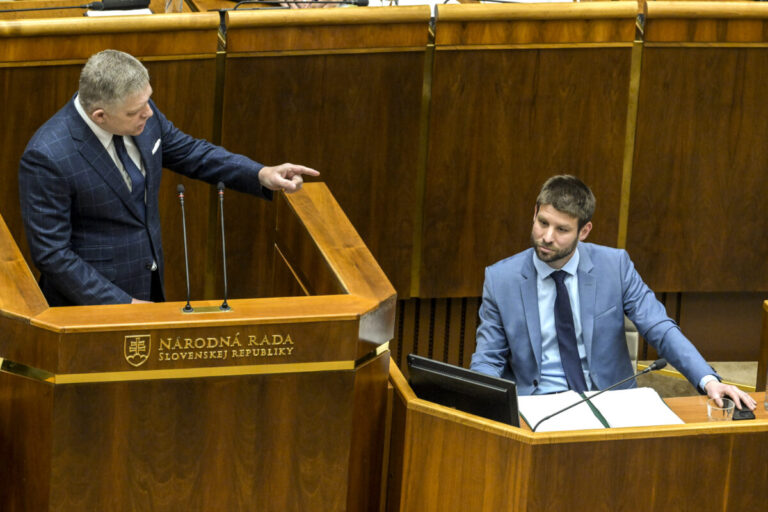 Strácajú Progresívne Slovensko aj Smer-SD dych? Najnovší prieskum ukázal zaujímavé čísla