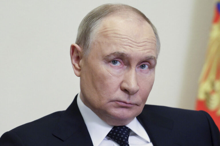 Ukrajina podľa Putina chce prímerie na to, aby sa vyzbrojila a mobilizovala