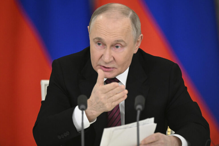 Rusko sa nechalo použiť ako nástroj na posilnenie Číny, vojna je pre Peking strategickou výhodou