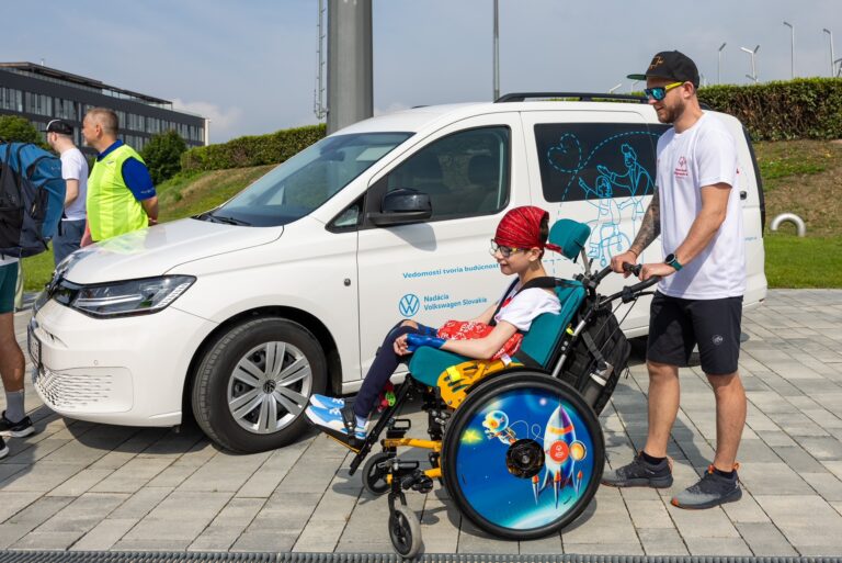Nadácia Volkswagen Slovakia spúšťa výzvu na podporu mobility neziskových organizácií