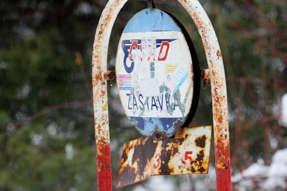 Autobusové zastávky v Banskobystrickom kraji majú aj kuriózne názvy, obce ich môžu meniť do 13. júla